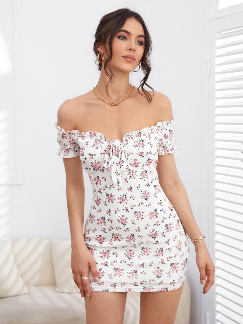 

Casual Dresses UFOA 2023 Ladies Fashion Street Elegant Girl Style Printed One Word Shoulder Bag Hip Skirt Dress, White