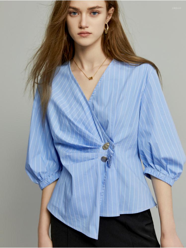 

Women' Blouses Kozoca Summer Blue Shirts For Women Fashion Design Single Row Two Button V-Neck Elegant Casual Blouse Womens Tops