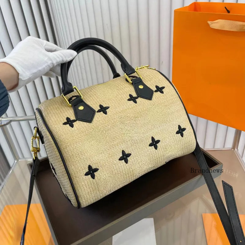 

Brand Straw Boston Bag Weave Women Bucket Shoulder Crossbody Bags Travel Purses And Handbags Totes Pillow Luxury Designer Purse Embroidery Raffia Beach Bag 2441, Beige