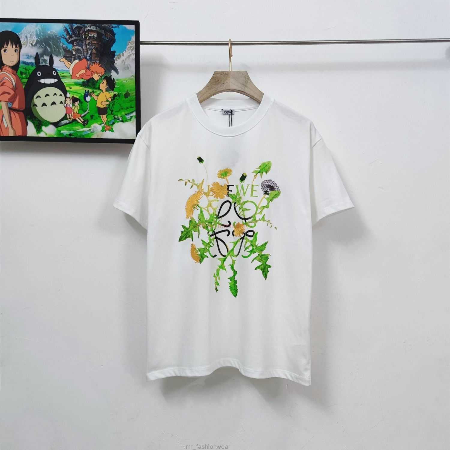 

Designer Fashion Clothing Tees Tshirts Loewe Chaopai Ss23 Heavy Industry Embroidery Flower Short Sleeve Os Loose Cotton Summer Fashion Street Trendy Mens and Women, White l18#