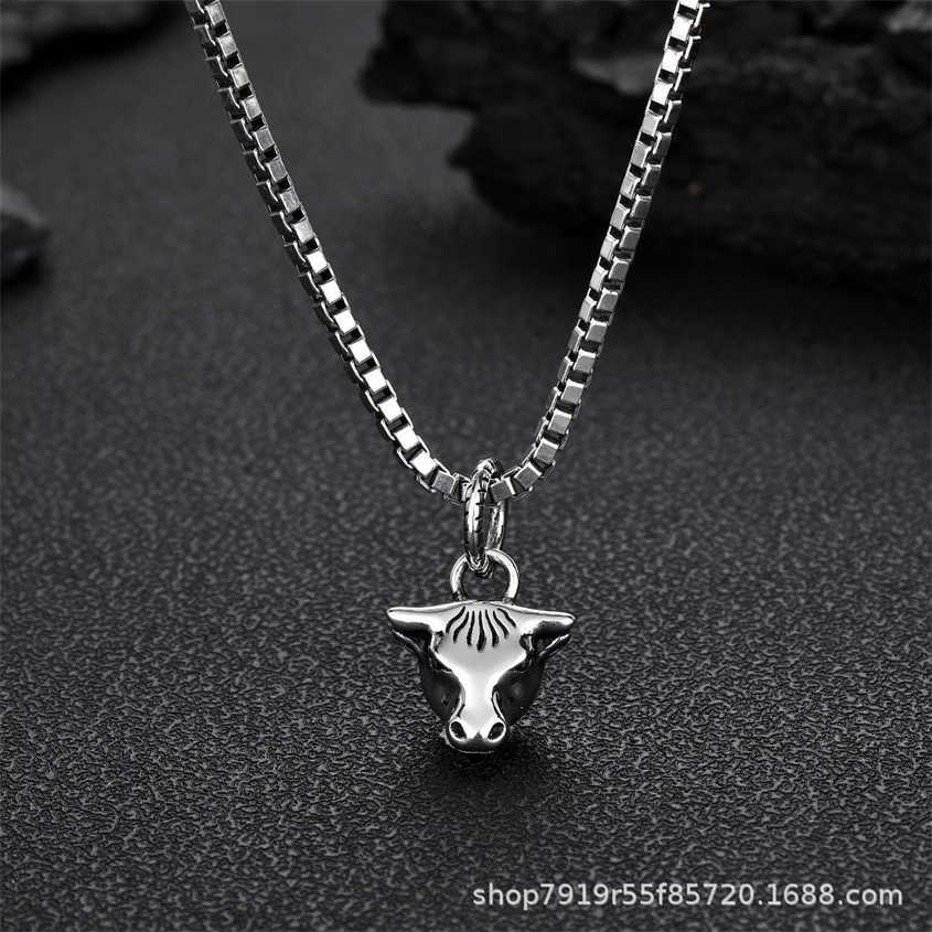 

2023 Gujia s925 sterling silver Wang Yibo's same tauren ins niche fashion versatile necklace, White