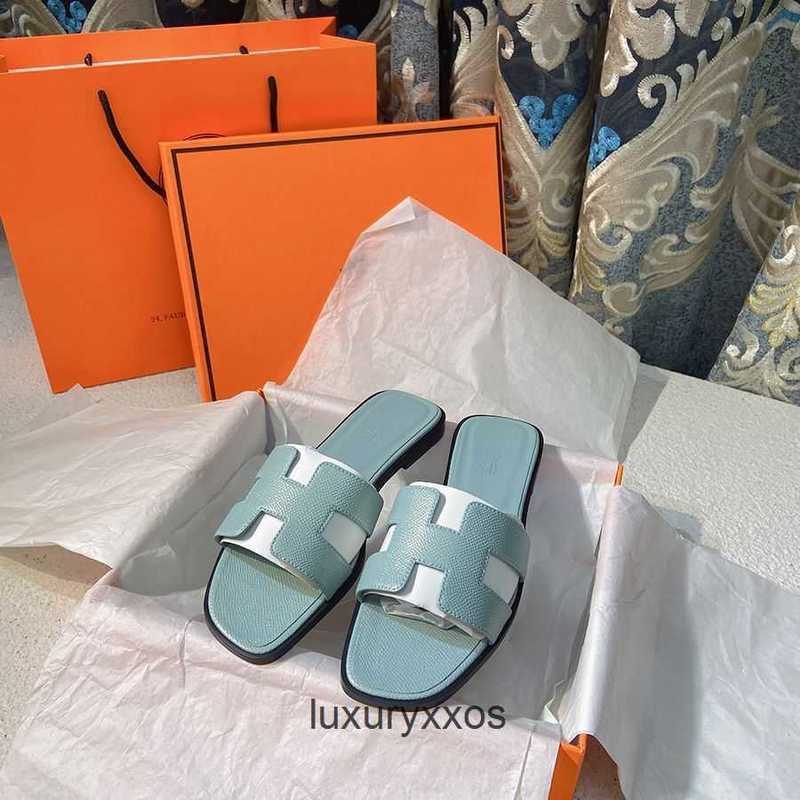 

High Casual Slide Family Designer 2023 Slippers Beach Sandal Women Leather Orans Flat Shoe Beach Fashion Colors Sandals Syf1