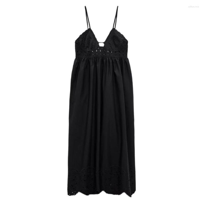 

Casual Dresses Women's 2023 Unique Youth Fashion Wrapped Chest Hollow Out Embroidery Retro Sleeveless Open Back Strap Dress Mujer
