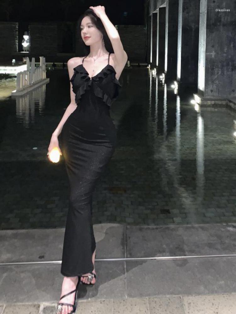 

Casual Dresses Summer Women French Black Ruffles Dress Ladies Halter Bandage Simple Fashion Bright Silk V-neck Party Backless