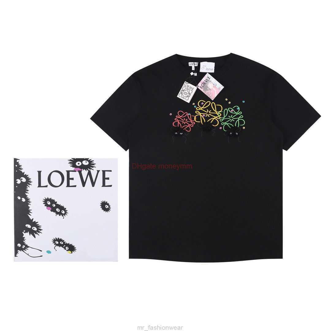 

Designer Fashion Clothing Tees Tshirts Loewe Qianyu Qianqian Embroidered Coal Ball Short Sleeve Tshirt Unisex Loose Fit Luxury Casual Streetwear Tops Rock Hip hop S, There are all the things that should