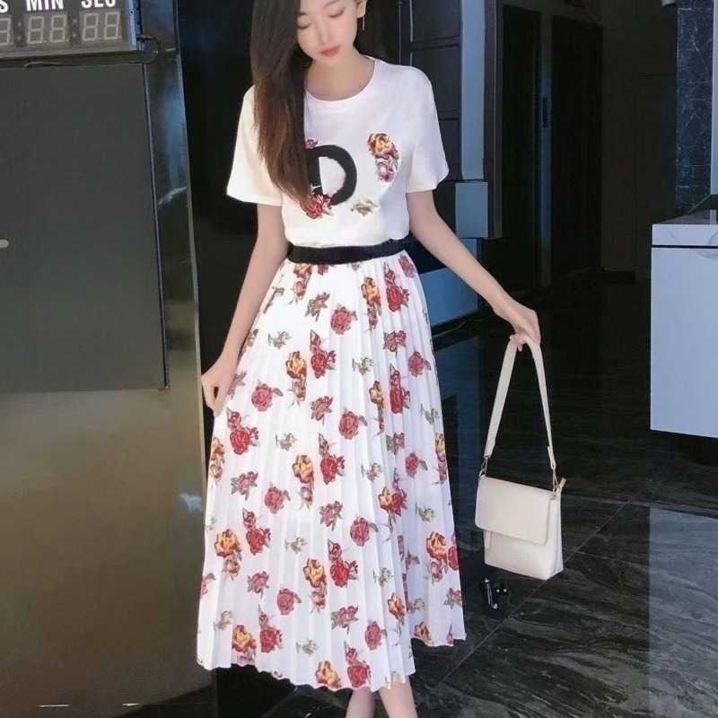 Womens suit designer set skirt 23ss new letter badge short-sleeved Skirt Suit casual cotton T shirt suits women clothing-image-879181484