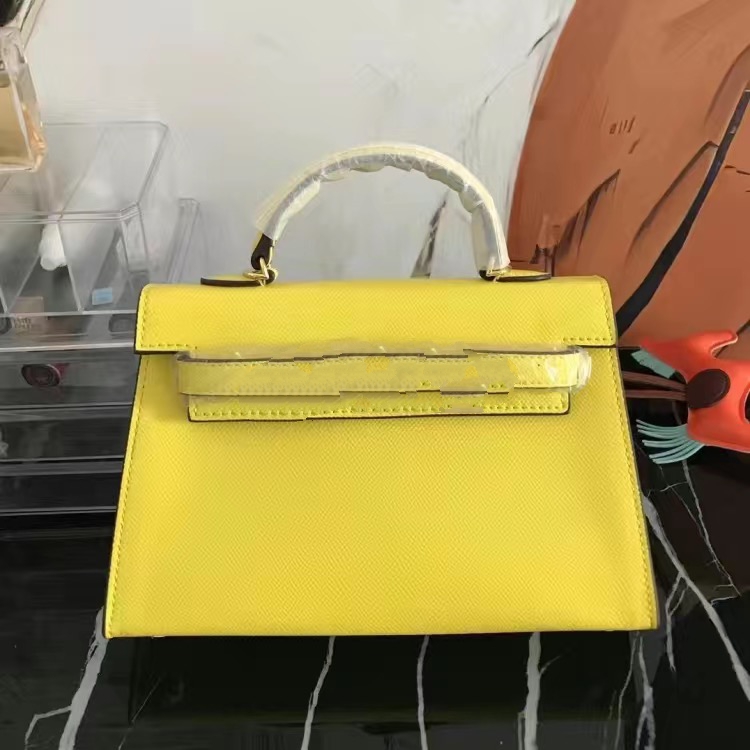 

Luxurys Designers Women handbags purses bag pochette CarryAll Small handbag shoulder bags crossbody