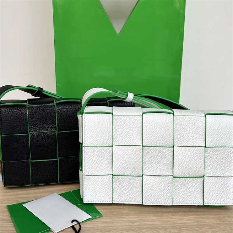 

Bag Tote Bottegas 15 Grid Cassette Grain Cowhide 2023 Woven Rubik's Cube Diagonal Cross Men's Ins Trendy Outfit Venetas Handbags Zc, White3