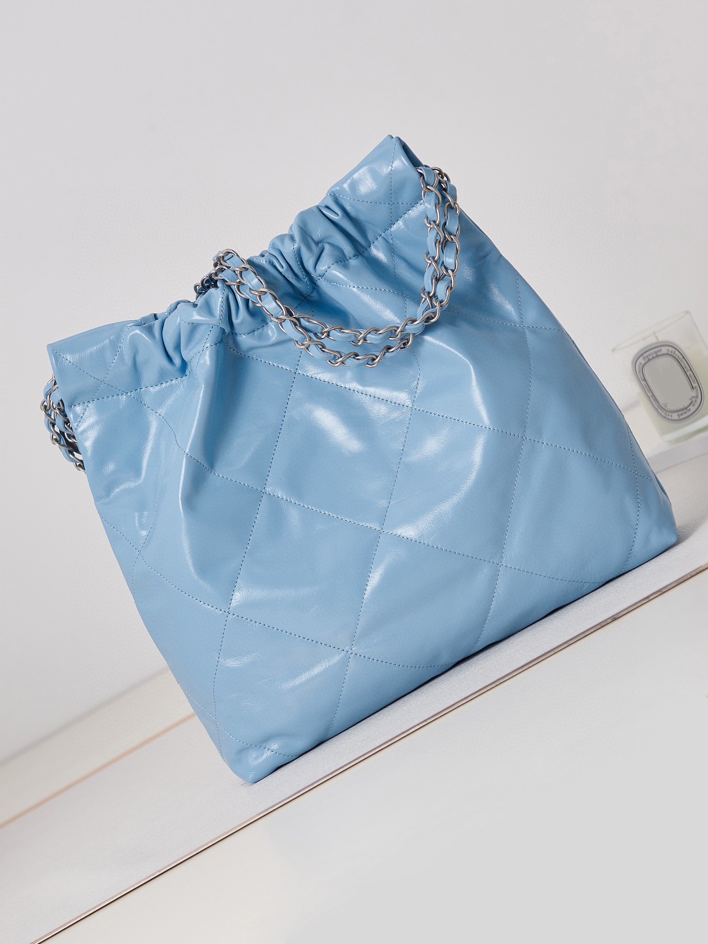 

2023 new women's shopping bag High-end quality shoulder bag this season's most popular and most worthy series super fashion atmosphere is very good to match AS3261