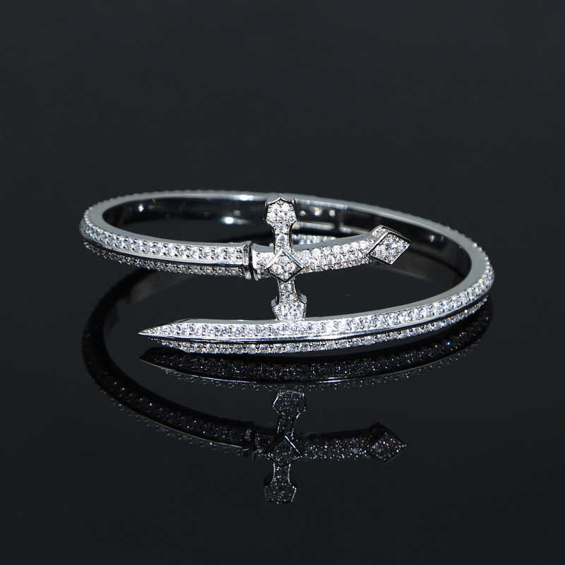 

Hip Hop Sword Of Justice Bracelet With Zirconia Gold And Silver Bracelet 0628
