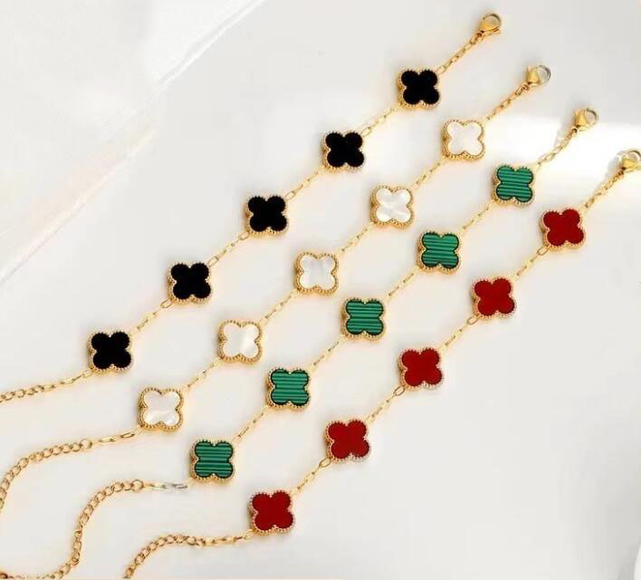 

Designer Classic Lucky Clover Bracelet 18K Gold Plated Ladies and Girls Valentine's Day Mother's Day Engagement Jewelry NO Fade
