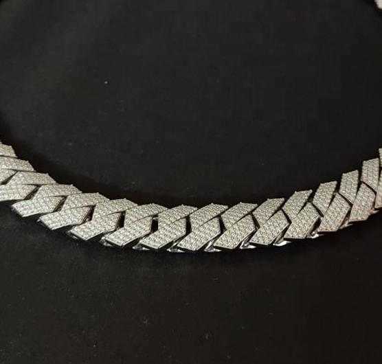 

Fine Jewelry 925 Silver Heavy Necklace 15mm Vvs Diamond Moissanite Cuban Big Chain Miami Iced Out Gold Plated Hip Hop Cuban Link