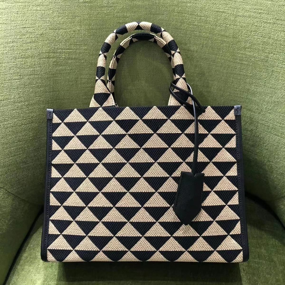 

Designer Symbole canvas messenger bag Wallet Women travel Shopping bags Triangle handbag Hobo prad clutch cross body men embossed Shoulder bags large capacity tote, White