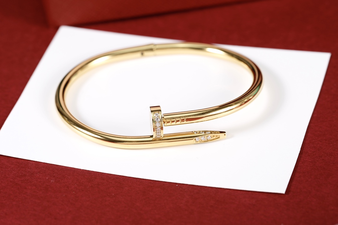 

high-quality Carti Nail Bracelet Hot Selling Simple Personality Fashion Girl Fashion Nail Bracelet Gold Light Luxury Open Jewelry Girl With logo