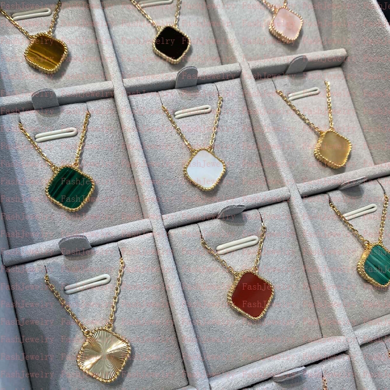 

New Classic Fashion Pendant Necklaces for women Elegant 4/Four Leaf Clover locket Necklace Highly Quality Choker chains Designer Jewelry 18K Plated gold girls Gift