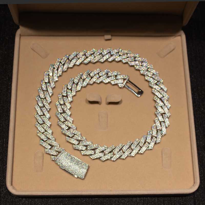

Hugely Popular 925 Sterling Silver Iced Out 18mm Moissanite Cuban Link Chain