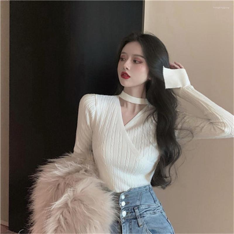 

Women' Sweaters 2023 Hanging Neck V-neck Knitted Top Design Sense Of Niche White Bottoming Shirt Women' Autumn And Winter Foreign, Black