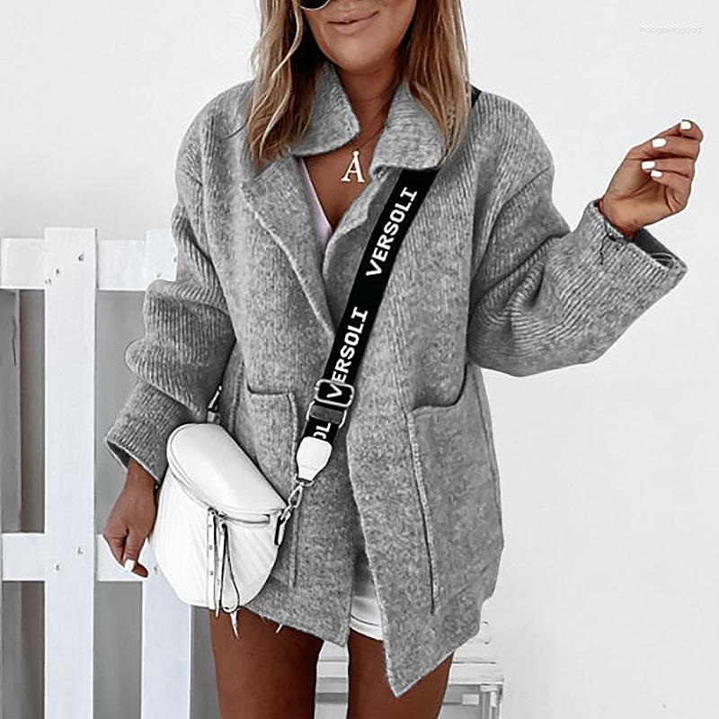 

Women's Sweaters Knitted Cardigan With Turn-Down Collar, Gray