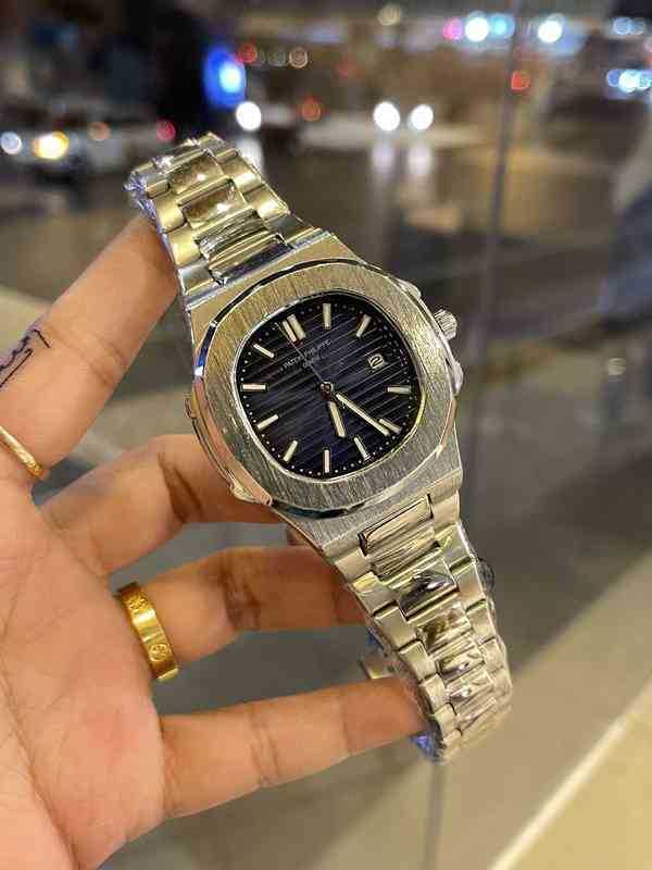 

SUPERCLONE pp5711 Luxury Watches 40mm 8.3mm 3k 5711 cal324c Stockoriginal Philippes Watch Men's Automatic Mechanical Butterfly Buckle Elegant Sports Size 40mm9.9mm, Beige