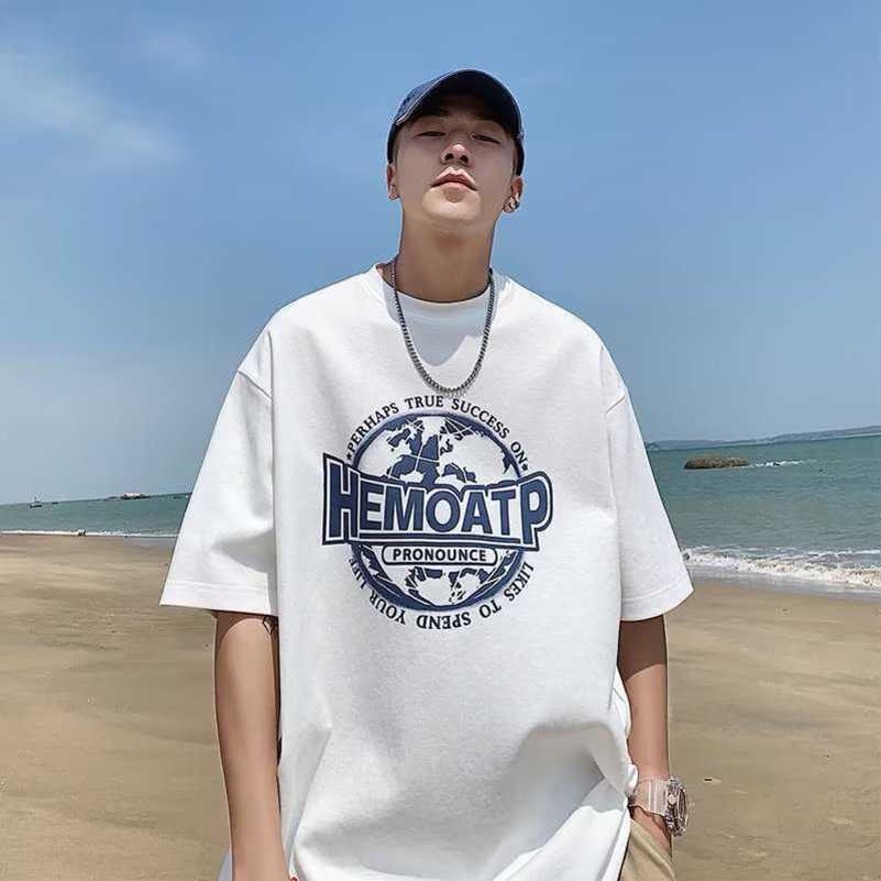 

Trendy Hong Kong style loose fitting half sleeved heavy duty T-shirt for men with short sleeved design sense, niche summer trendy brand American high street clothes, White