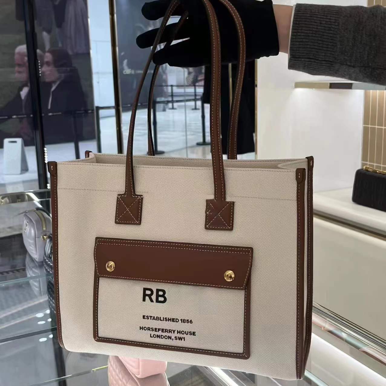 

handbag Burbeerry Beach large tote Womens underarm mens luxurys Designer strap weekend fashion Shoulder Bags gym Clutch bag luggage Stuff Sacks Shopping Cross Body, Black