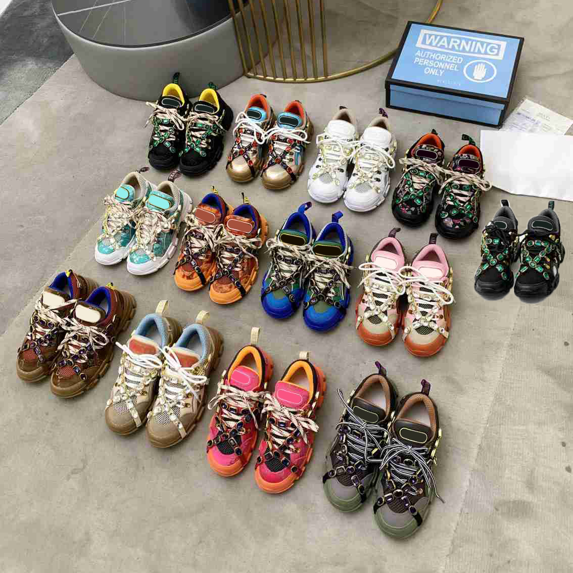 

Summer New Designer Water Diamond Buckle Strap Men and Women Inner Elevated Casual Sport Shoe Outdoor Running Shoe Thick Sole Mountaineering Shoe Size 35-45 with box