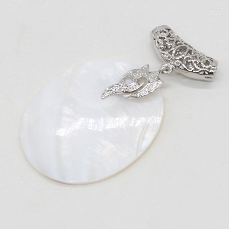 

Pendant Necklaces Natural Shells Oval Mother Of Pearl Shell Charms For Women Jewelry Making DIY Necklace Size 45x55mmPendant Gord22