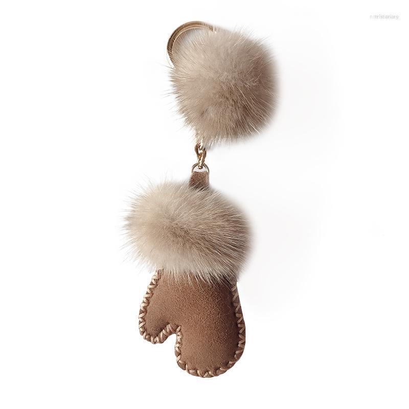 

Keychains Luxury Fluffy Genuine Real Leather Mitten Keychain For Women Car Key Chain Bag Backpack Charm Accessories Pendant
