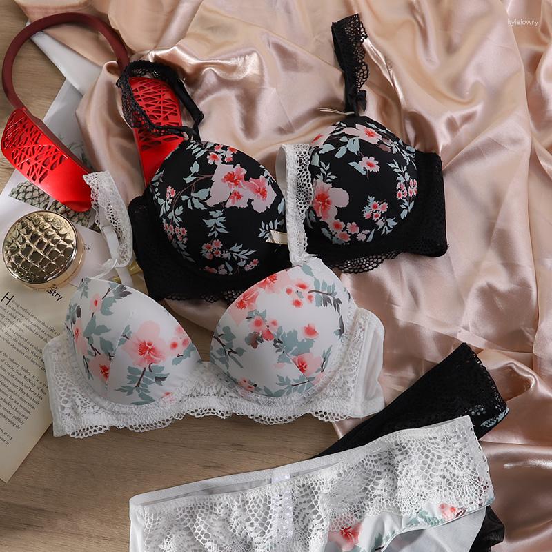 

Bras Sets Sexy And Comfortable Underwire Gathered Up Lingerie Printed Underwear Set Smooth Seamless Sweet Bra Panties, As picture show