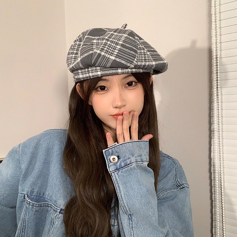 

New Japanese Literary Beret Large Head Circumference Plaid Ins Painter Caps Temperament Striped Retro Women's Hats Berets 2022
