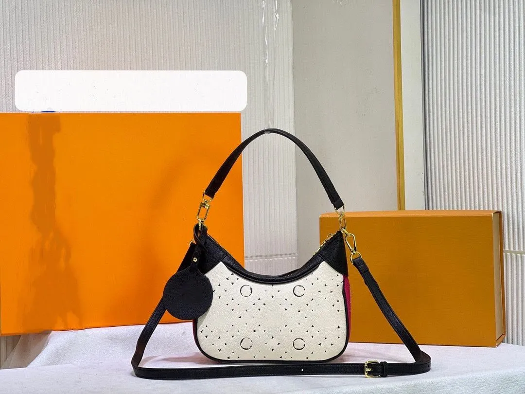 

Designers Armpit Bags luxurys women Half Moon Leather Shoulder Bag Handbags Medieval Handbag