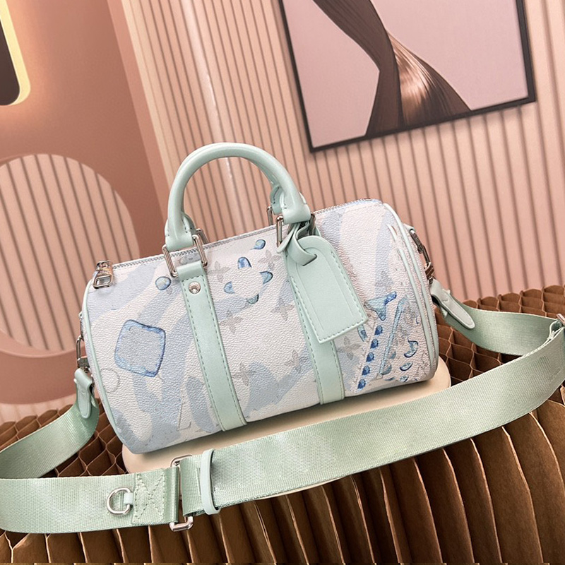 

Fashion Designer Bag Mens and womens large capacity portable shoulder bag Leather pillow bag Temperament crossbody bag Multi functional handbag #46687