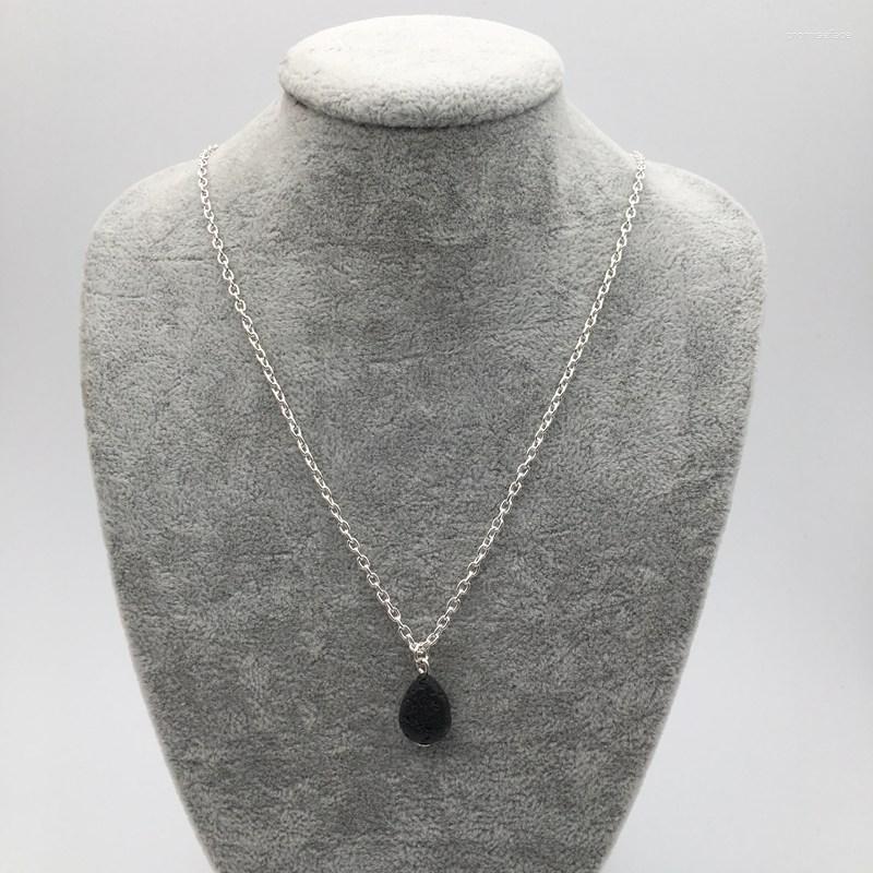 

Pendant Necklaces 1pcs Water Drop Lava Stone Necklace For Essential Oil Diffuser Black Natural Bead Teardrop Jewelry