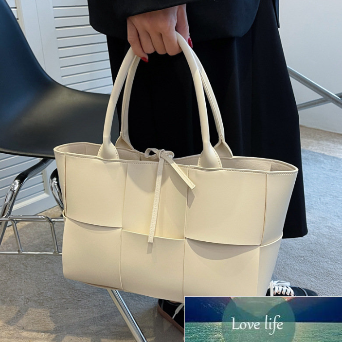 

Top Tote Bag New Fashionable High-Grade Shoulder Bag Women's Bags Large Capacity Versatile Portable 31cm Western Style, 31*21*13cm
