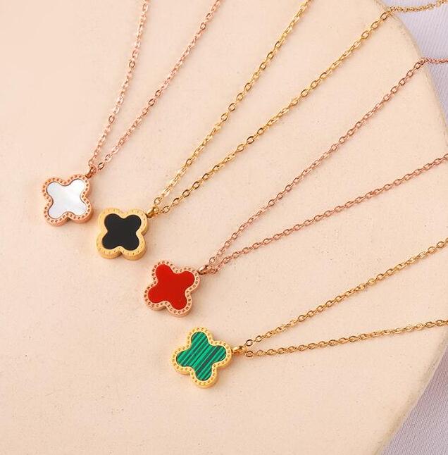 

Fashional New Womens Luxury Designer Necklace Fashion Flowers Four-leaf Clover Cleef Pendant Necklace 18K Gold Necklaces Jewelry