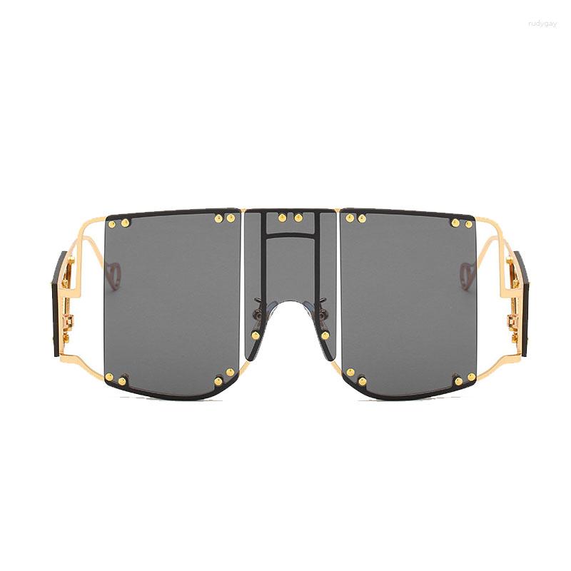 

Sunglasses One Piece Punk European And American Personality Rivet Female Harena Sun Eyes