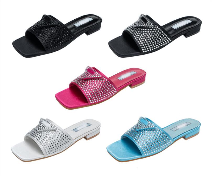

2023 Fashion women's slippers Designer sandals Black/white/Blue rhinestone slippers triangle thick heel plus size women's shoes flip-flops, D*18