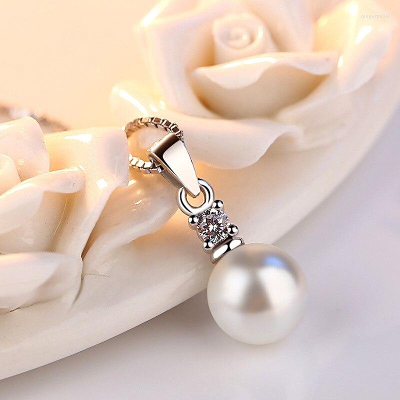 

Chains Fashion Round Pears Necklace With Girls Cute Heart Stone Pendant For Women Party Wedding Jewelry