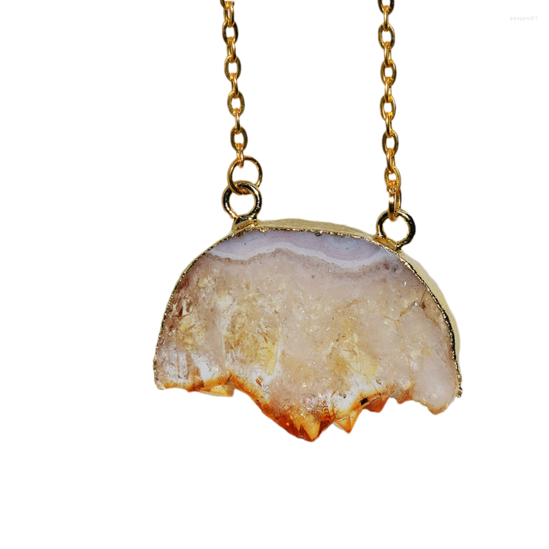 

Pendant Necklaces Yellow Crystal Quartz Chain Necklace Women Choker Stones Moon Pendants Femme Pendulum Gift 2023 Wholesale Raw Large