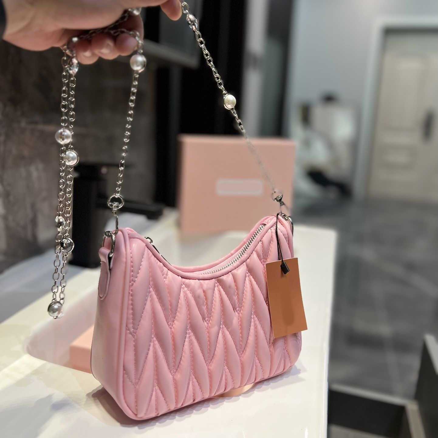 

Lady MM Chain Designer Bag Women Underarm Hobo Bag Classic Luxurys Handbags Large Capacity Leather Shoulder Bag Fashionable Crossbody Bags 230301, Light blue