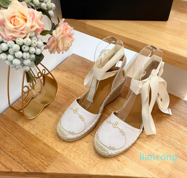 

Sandals heeled Platform Pumps heels open-toe women's luxury designers leather outsole sea Sand Casual shoes factory footwea, Blue