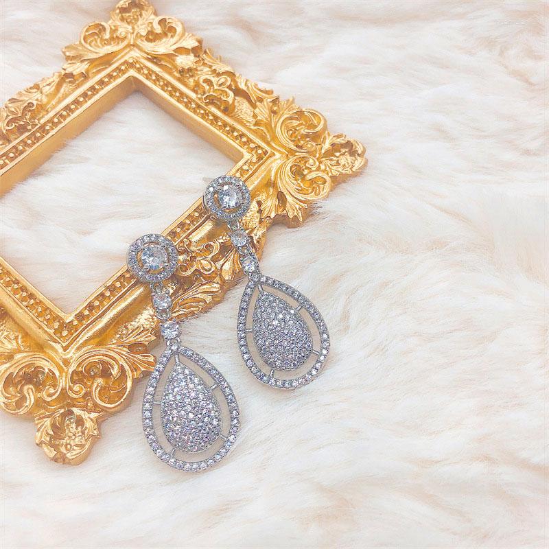 

Dangle Earrings Elegant Intellectual Noble Water Drop Shape Cubic Zirconia Pendant Ladies Wedding Anniversary Banquet Jewelry Gifts