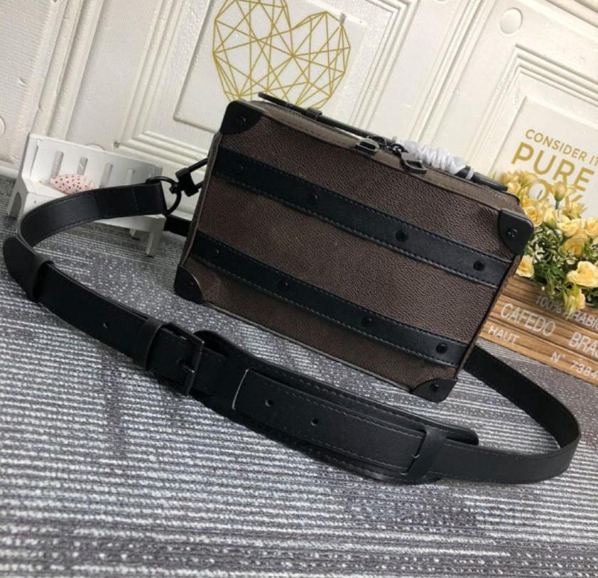 

2022 Waist Bags Men Handle Bag Soft Trunk Mini Travel Cross body Shoulder Bags Women Handbag Large Capacity Canvas Genuine Leather2578354, Brown