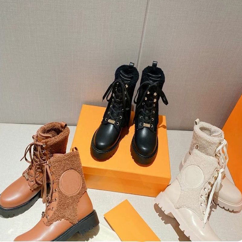 

Winter Warm wool snow boots black woman Flat Travel lace-up Rainboots lady ankle Rain boot Thick bottom women letter designer shoes Large size 35-42 with box, White