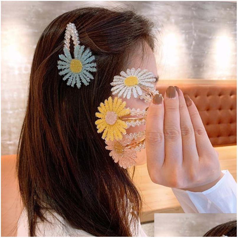 

Hair Clips Barrettes Korea Small Daisy Clip For Women Girl Cute Sweet Hairpin Bangs Rhinestone Crystal Flower Barrette Jewelry Dro Dhy5H