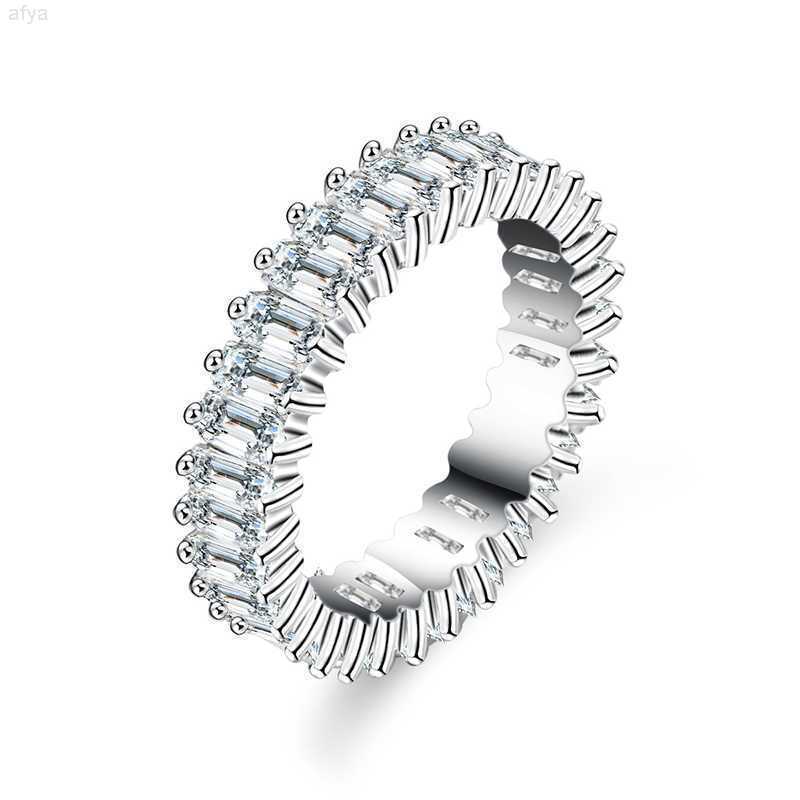 

Wholesale 925 Sterling Silver Cuban Link Emerald Moissanite Eternity Ring No Tarnish Wedding Engagement