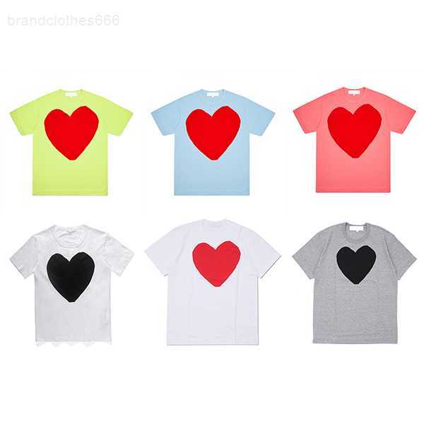 

Play Chest Big Heart Printing mens t shirt CDG Small Red heart Brand Designer shirts Commes Europe and American style tshirt, C017 -- green