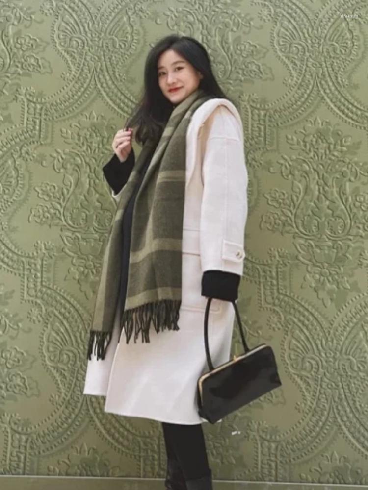 

Scarves 2023 Autumn / Winter Geometric Large Scarf Wool Shawl Double-sided Dual-use