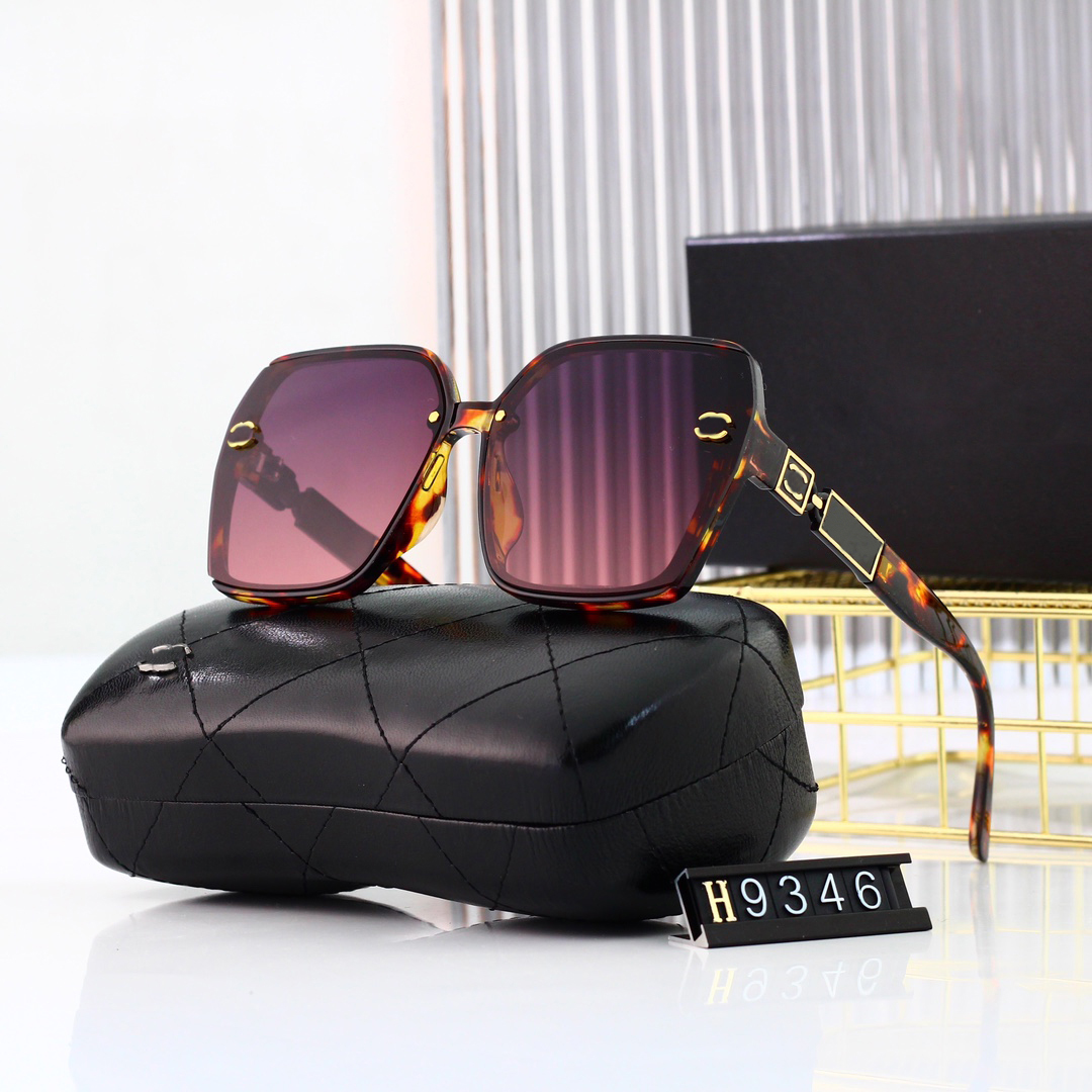 

2023 Designer Sunglasses Original Eyeglasses Outdoor Shades PC Frame Fashion Classic Lady Mirrors for Women and Men Glasses Unisex 9346