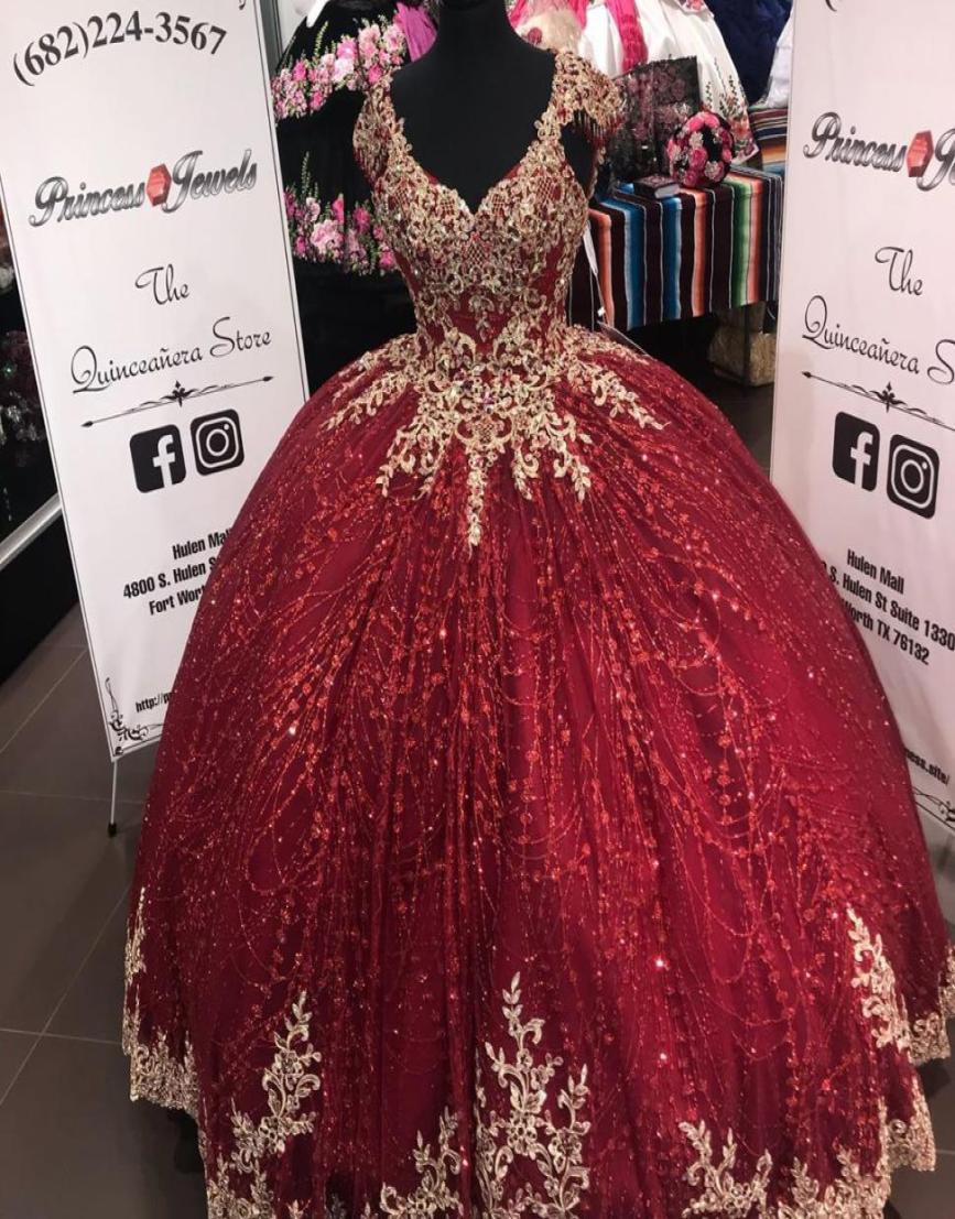 

BlingBling Gold Embroidery Lace 2022 Burgundy Quinceanera Prom Dresses Short Sleeves Applique Sequins Sweet 16 Dress Vestidos 15 A7650059, Sage